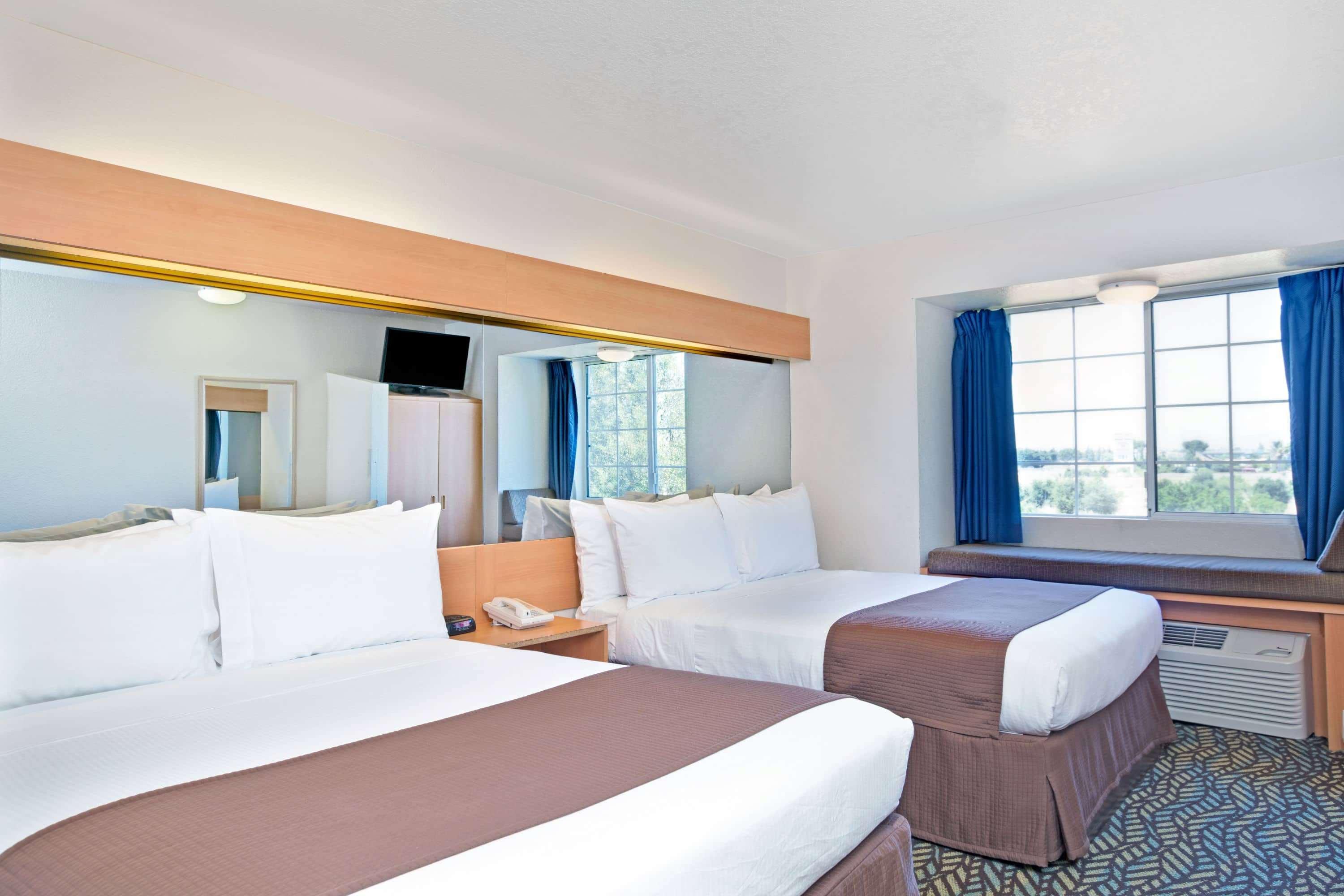 Microtel Inn & Suites, Morgan Hill Exterior photo